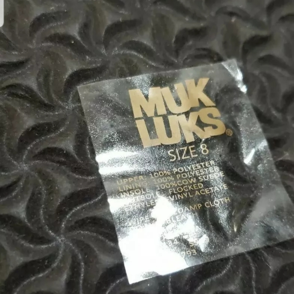 MUK LUKS Thong Sandals Memory Foam Insole - Picture 7 of 8